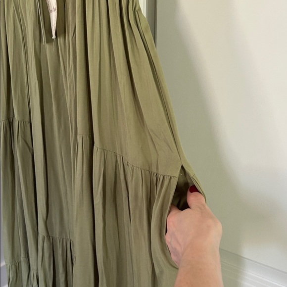 Hem & Thread Olive Green Maxi Dress - Picture 4 of 7